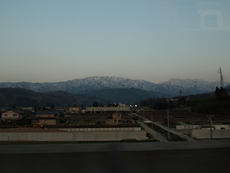 新幹線から眺める立山連峰03