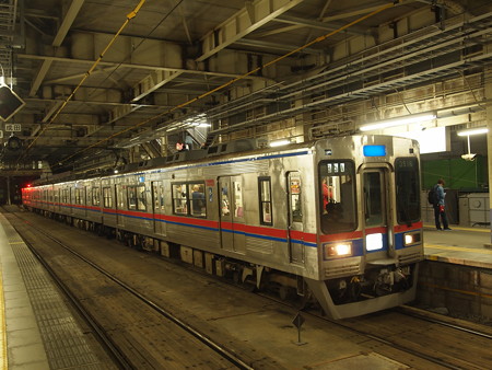 京成3500形回送 京成本線京成津田沼駅02