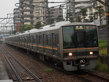 207系普通 福知山線伊丹駅02