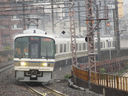 221系大和路快速 大阪環状線芦原橋駅02