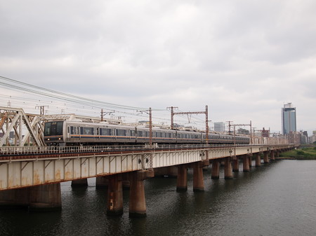 207系普通 東海道本線新大阪~大阪