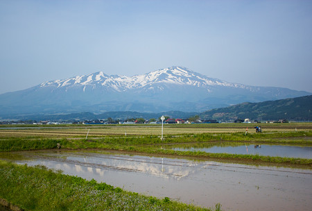 鳥海山と