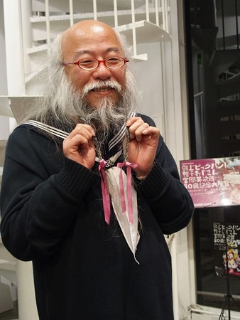 セーラー服おじさん11082672_811371208955571_975087367883689001_n