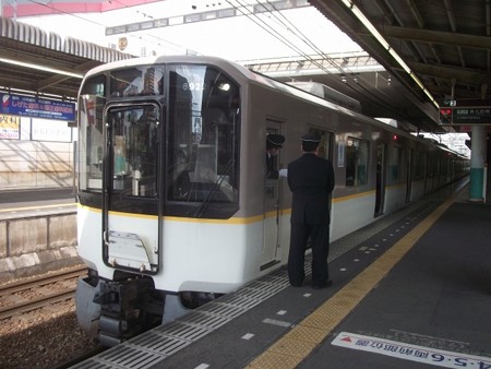 AY22(6822)