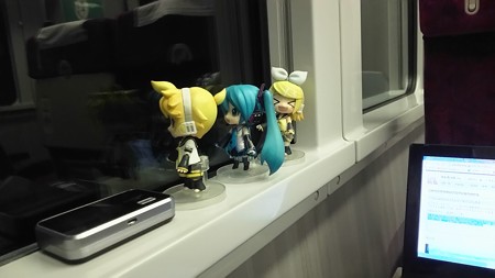 高浜→神立間。 ぶろぐ編集作業をミクPCでやってるんですが、HDDがス...