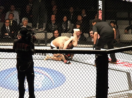 UFC 144 山本“KID”徳郁vsヴァウアン・リー (2)