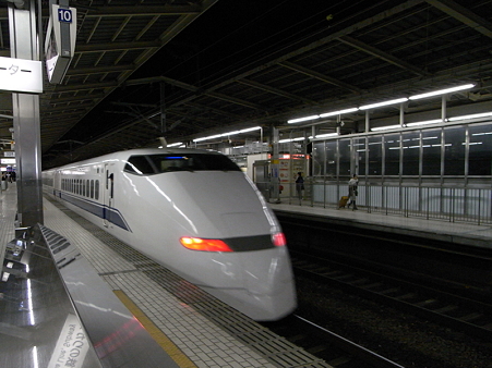 新横浜駅3
