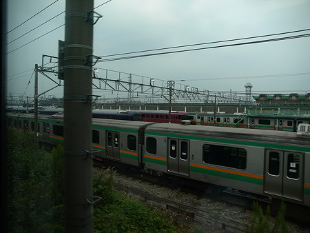 E231系グリーン車車窓4