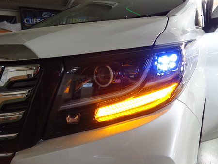 デモカー３０アルファード　ウインカー１４４発加工