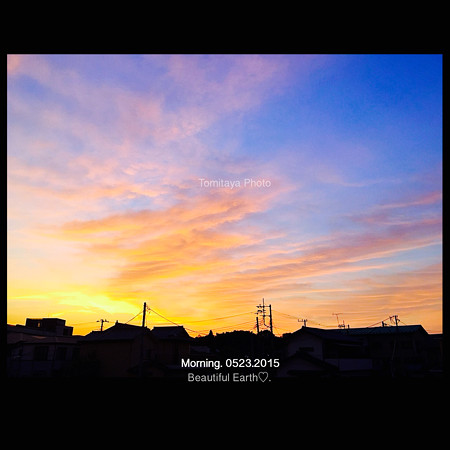 いろどりの朝の空