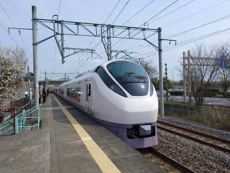 偕楽園駅にて「E657系」IMGP1297_R